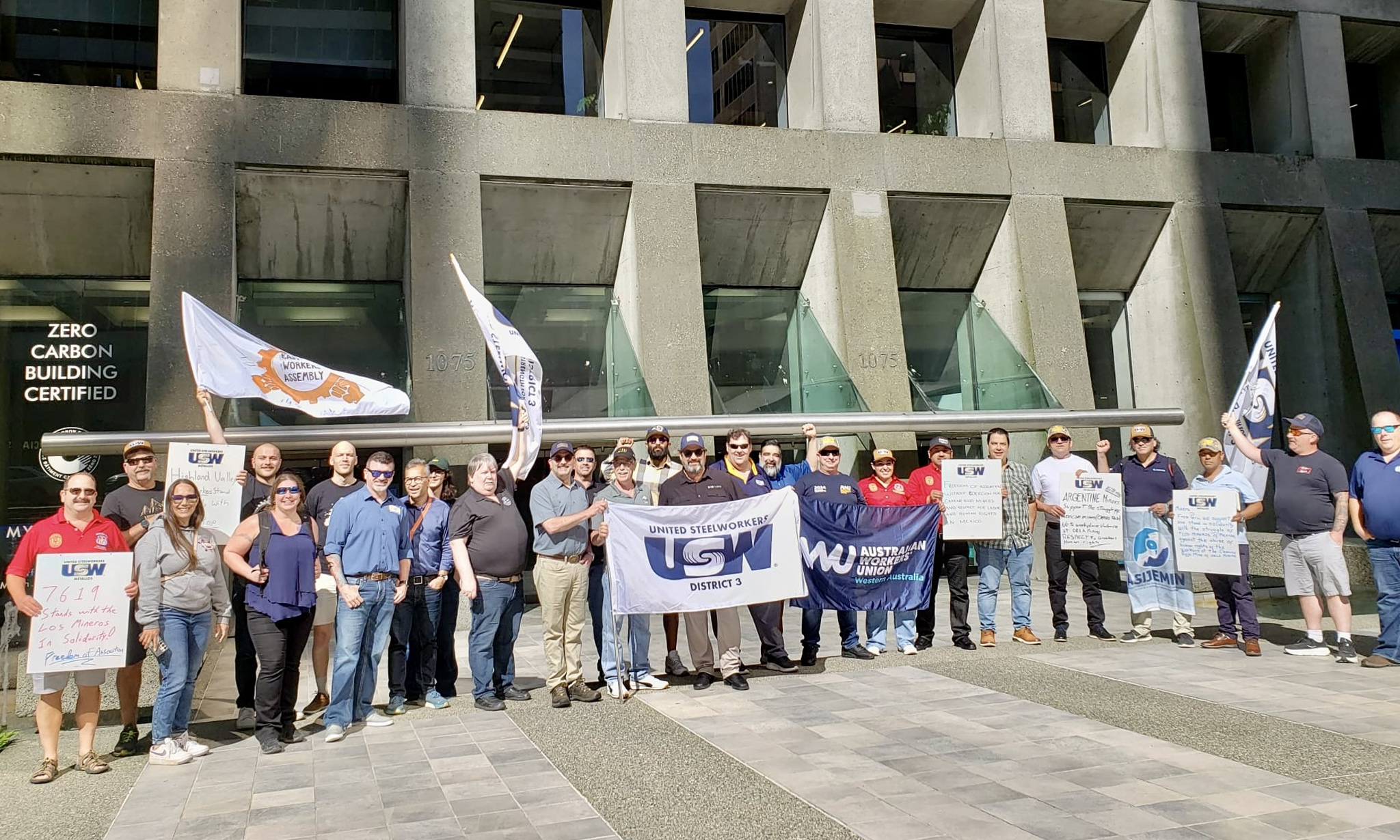 Canadian Trade Unionists Rally Against Orla Mining