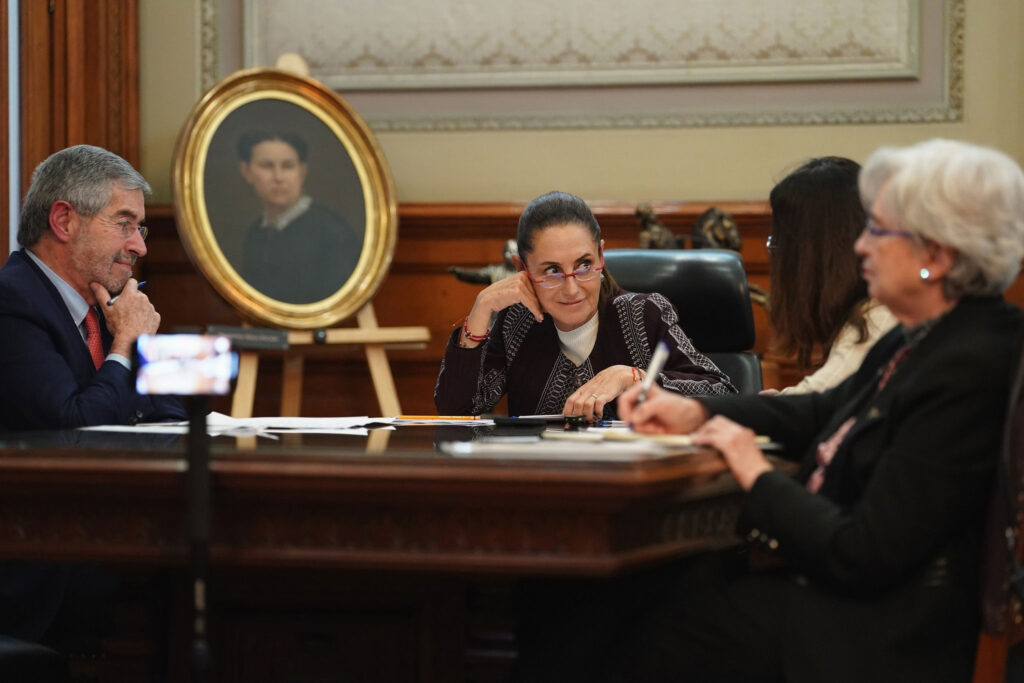 People’s Mañanera April 8