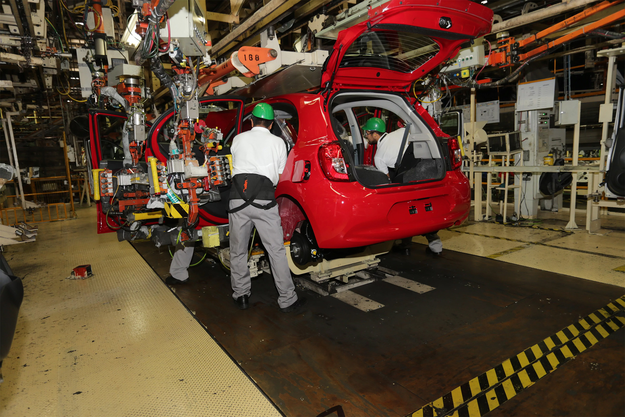 Nissan Workers Dissatisfied with CATEM Union