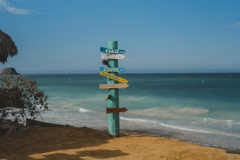 Deputies Approve Free Access to All Mexican Beaches, Cancel Privatization