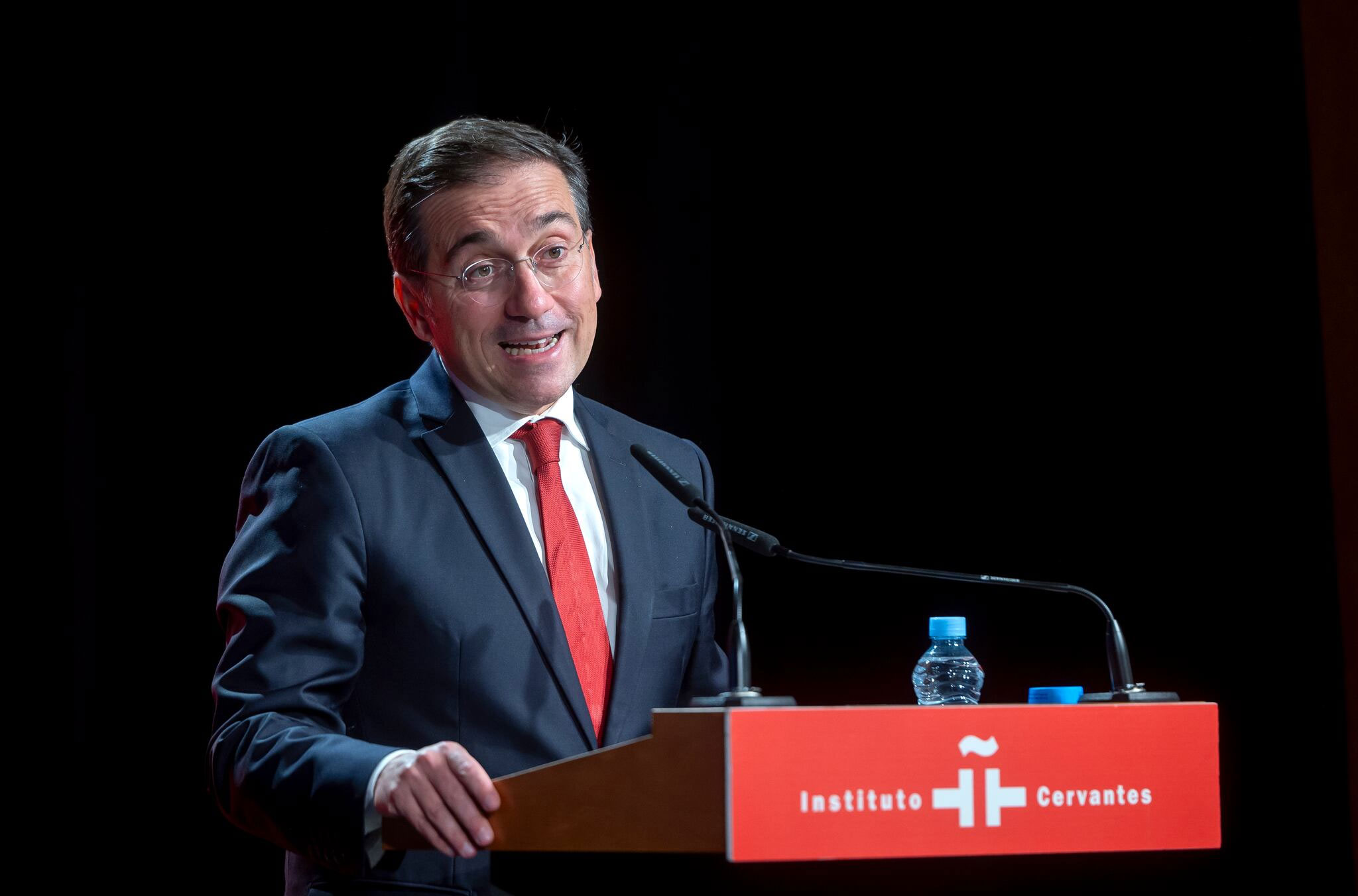 Spain Acknowledges “Pain & Injustice” Caused to Indigenous Peoples of Mexico