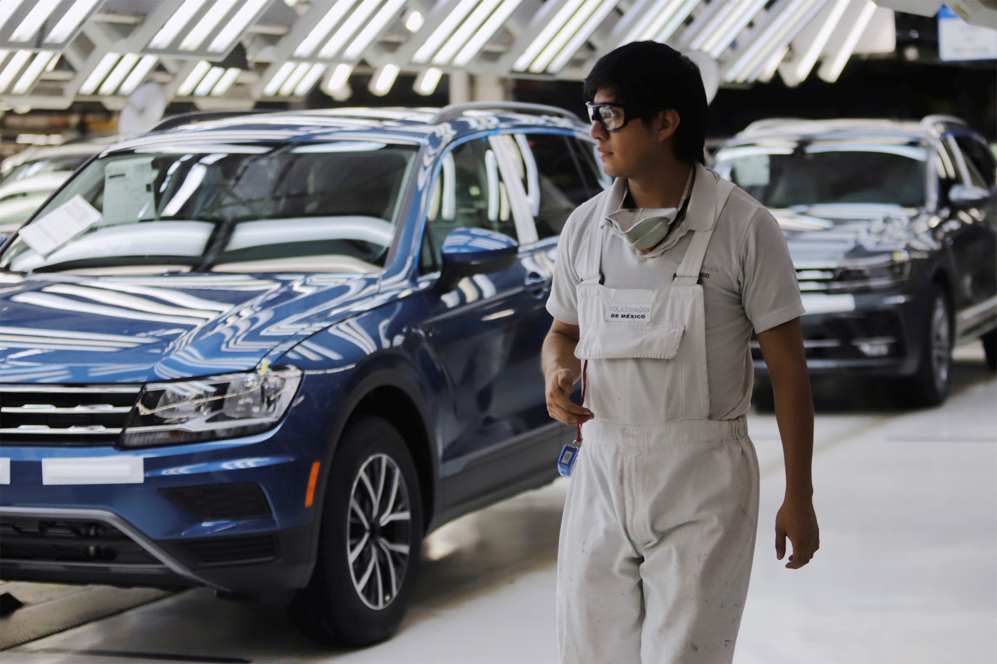Volkswagen Puebla to Decide This Month On Possible Layoffs of Over 1,000 Workers