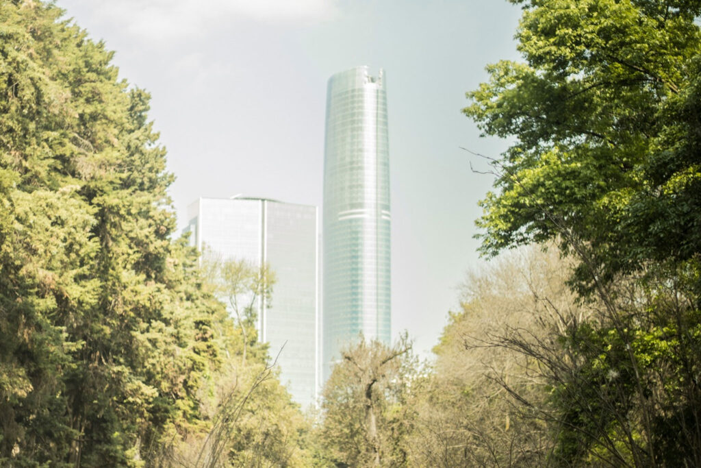 Torre Mítikah left Xoco with Little Water, Classism & Aggression