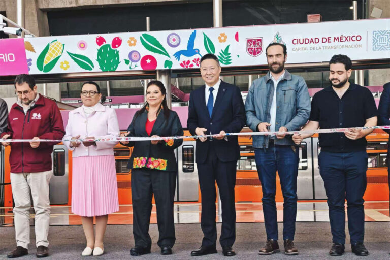 China: An Outstretched Hand