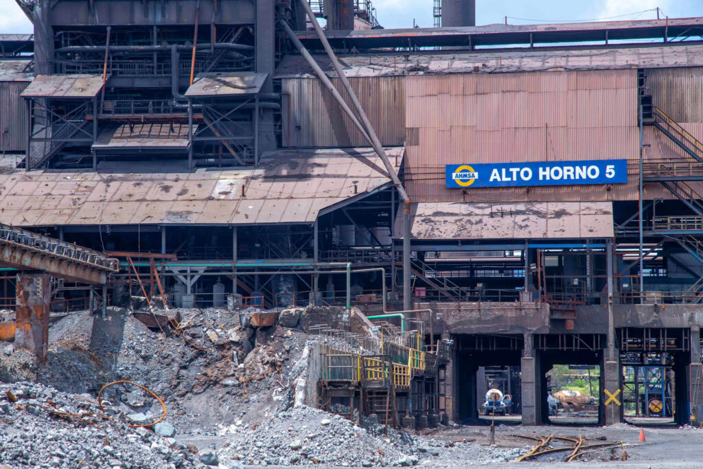 A Mexican Steel Company Died… Workers Followed
