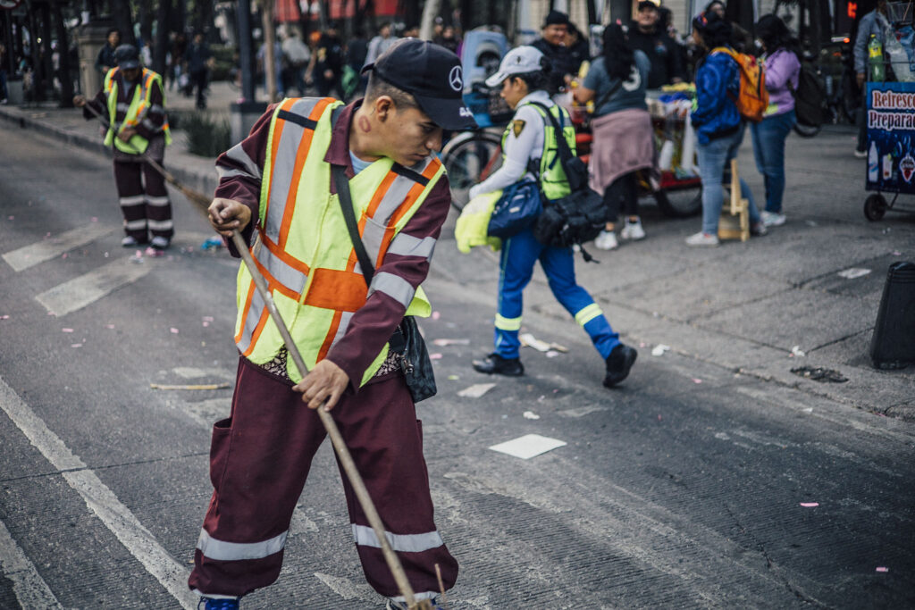 Bill Proposes Six More Vacation Days for Mexican Workers