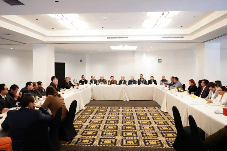 30 Mexican Unions Unite in Face of USMCA & Labour Demands