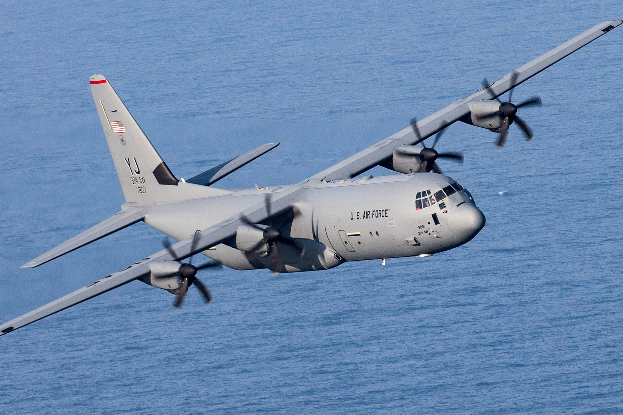 Mexico To Limit Entry of US Military Aircraft