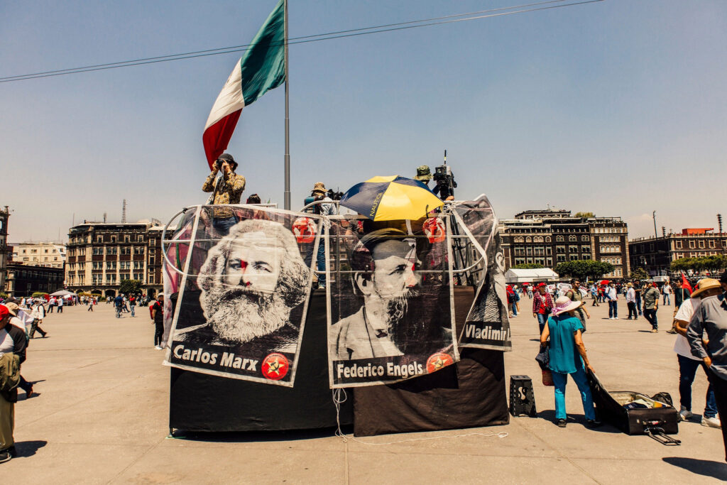 Mexico City’s International Workers Day Mobilized 20,000