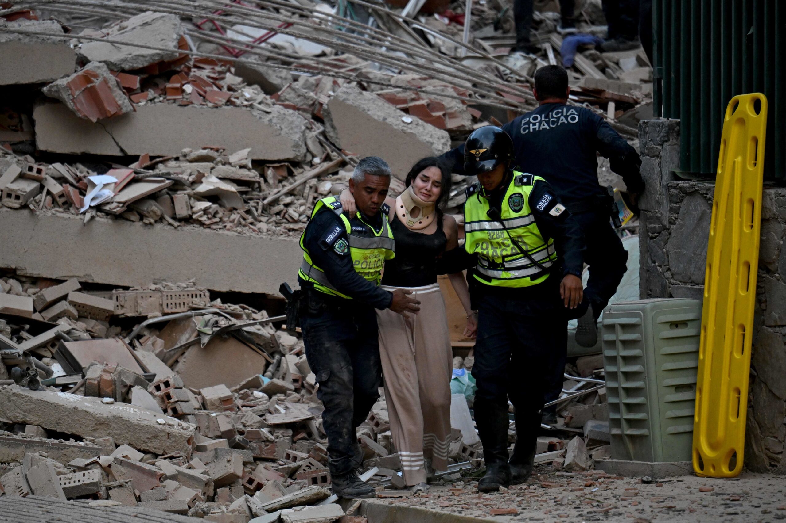 Today a Team of Rescuers and Medical Personnel Leaves Mexico for Venezuela to Help After Earthquakes: Sheinbaum