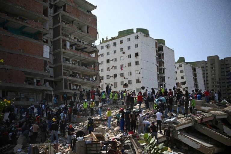 Venezuela’s Embassy in Mexico Opens Collection Center for Earthquake Victims