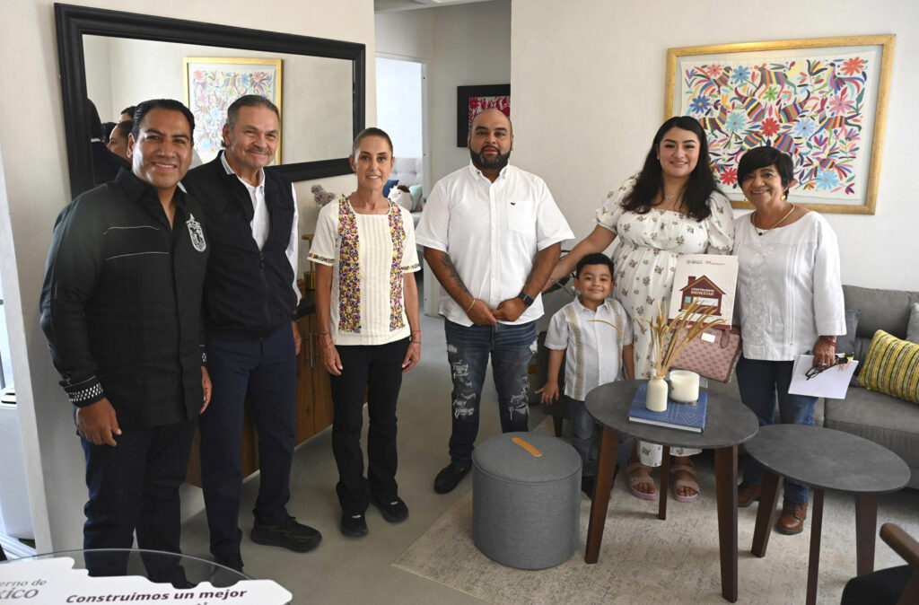 Claudia Sheinbaum Delivers Housing and Settlements of Unpayable Loans in Chiapas