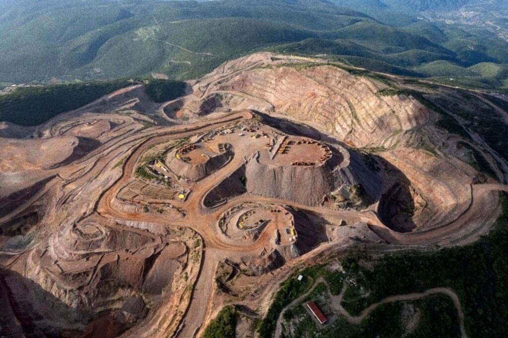Organized Crime Intervention in Mining Sector Under Investigation: Sheinbaum