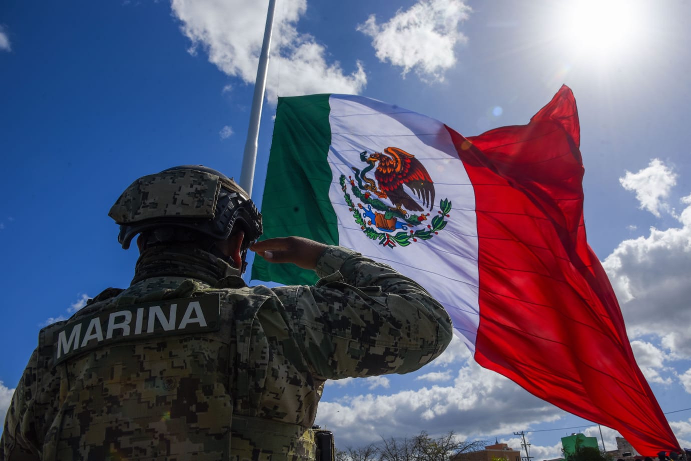 News photograph accompanying the report on US intelligence agencies in Mexico