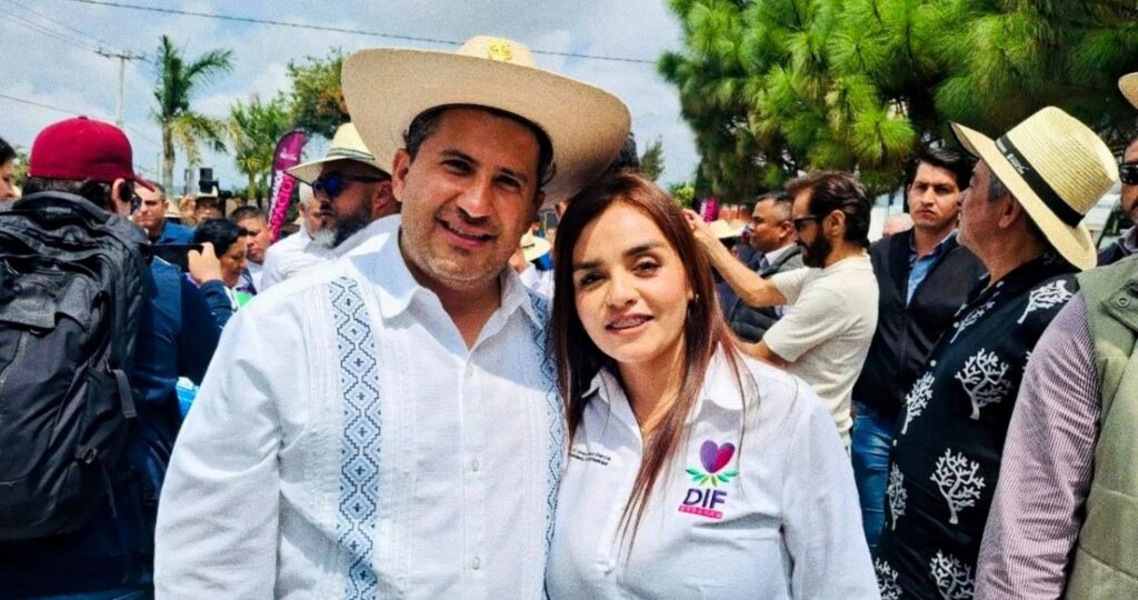 Movimiento del Sombrero Profits From Manzo’s Murder, His Brother Charges