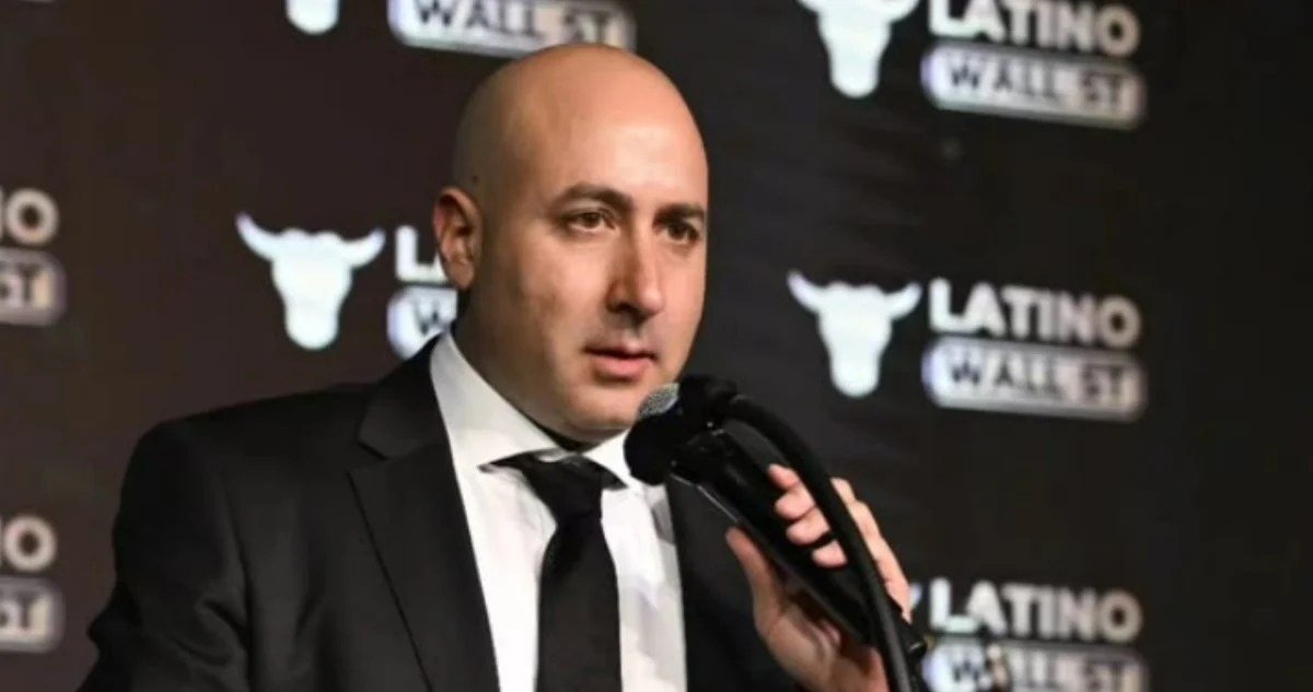 Fernando Cerimedo, ultra-right political consultant