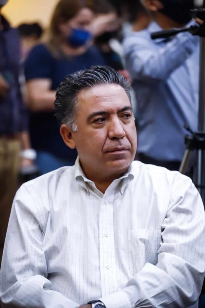 Possible Return of Enrique Inzunza to the Senate Divides Morena Legislators