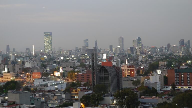 Mexico’s Financial Sector Is a Shackle on Development