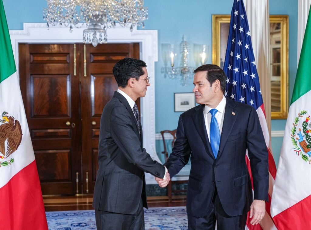 Velasco Meets With Marco Rubio in Washington; They Address Issues Focused on Migration and Fentanyl