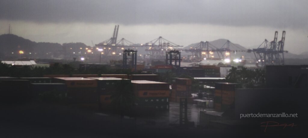 Mexico’s Exports and Imports Rose More Than 40 Percent Annually in July