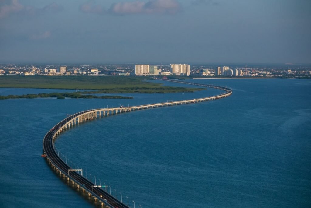 Physical Investment in the Mexican Government’s Strategic Projects Grows