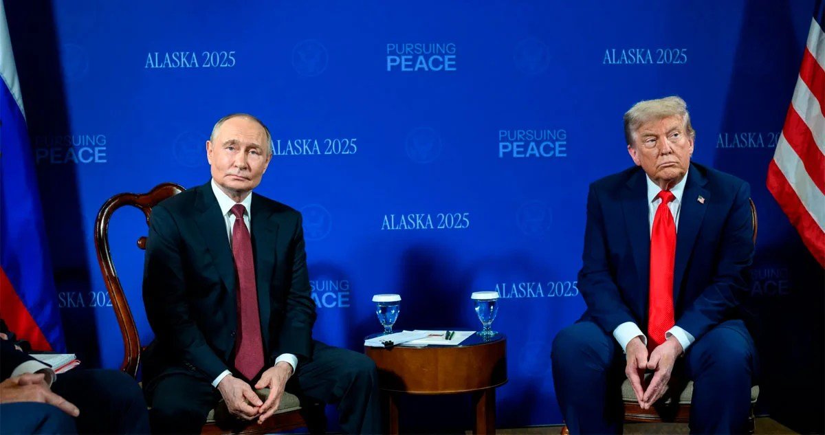 Vladimir Putin alongside Donald Trump