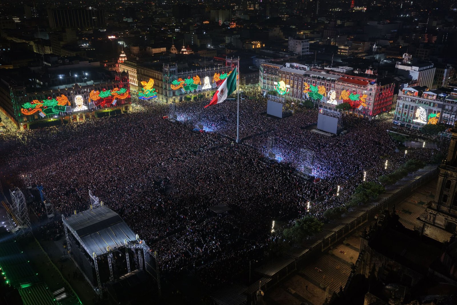 Aerial view of the packed Zócalo during the Cry of Independence