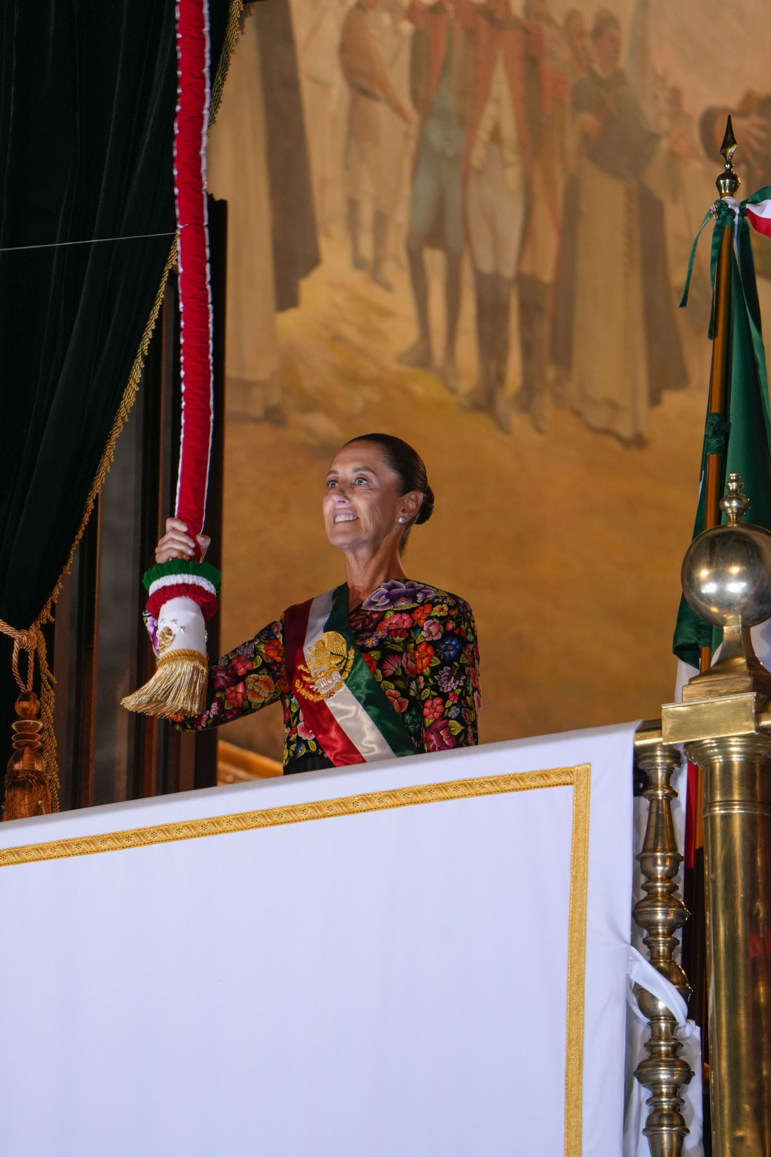 President Sheinbaum wearing the presidential sash