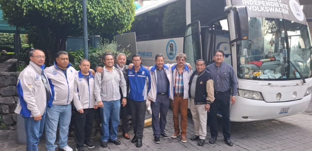 Mexican VW Workers Weigh Strike as Company Cuts Jobs Globally